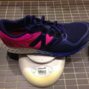 Πόσο σημαντικό είναι το βάρος των παπουτσιών στην δρομική οικονομία;