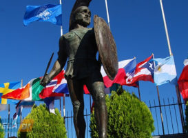 Ξεκίνησε τo 35ο ΣΠΑΡΤΑΘΛΟΝ 2017-Ζωντανά Αποτελέσματα
