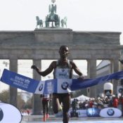 Berlin Marathon: Kipchoge Vs Bekele Vs Kipsang Vs World Record. Δείτε τον αγώνα σε live streaming.