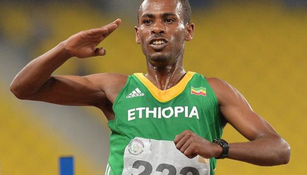 Ένας “άγνωστος” δρομέας κερδίζει έναν “άγνωστο” ημιμαραθώνιο και φεύγει κατά $266.000 πλουσιότερος!