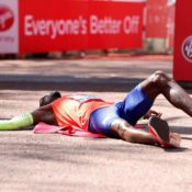 Με τους ανθρώπους στους σταθμούς τα έβαλε ο Mo Farah!