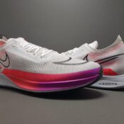 NIKE ZoomX Streakfly