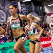 Γιατί οι δρομείς αγωνίζονται φορώντας αυτά τα τεράστια bibs;