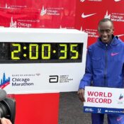 Αδιανόητο παγκόσμιο ρεκόρ από τον Kelvin Kiptum στο Σικάγο, με 2:00:35!