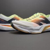 New Balance FuelCell Rebel v4