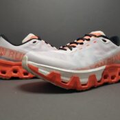 On Cloudmonster Hyper