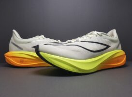 Li-Ning Feidian 5 Challenger