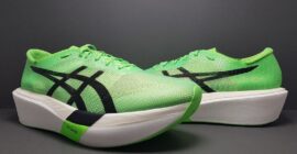 ASICS Metaspeed Sky Tokyo