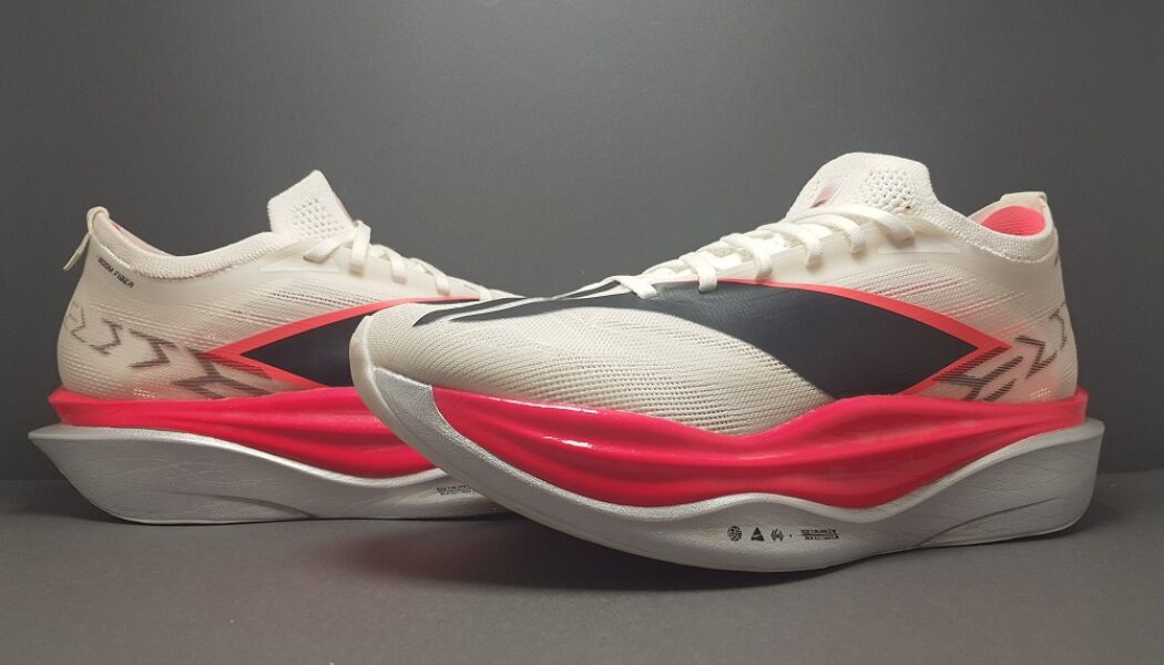 Li-Ning Feidian 6 Elite