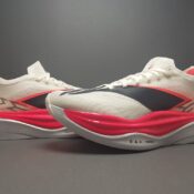 Li-Ning Feidian 6 Elite