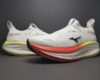 Mizuno Neo Vista 3