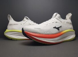 Mizuno Neo Vista 3